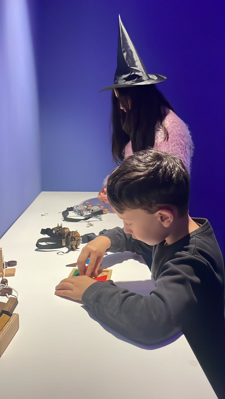 Kids exploring exhibits